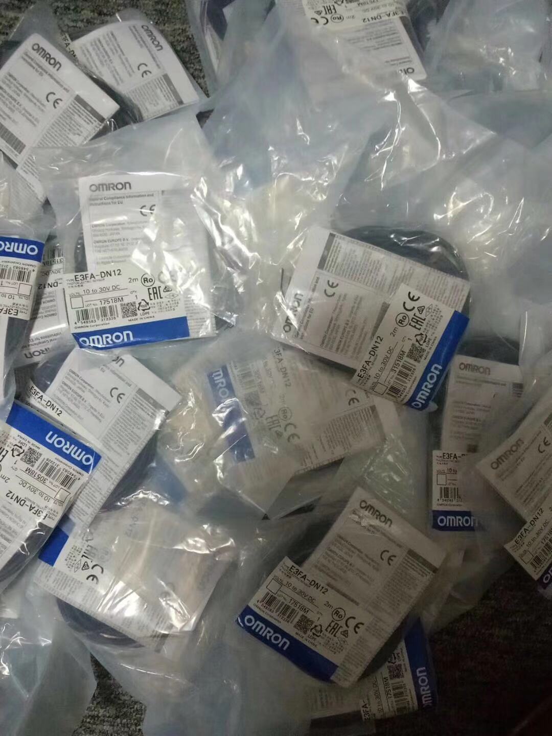 omronŷķ��E2Gϵ�нӽ�����S08KS01-WP-C1 2M