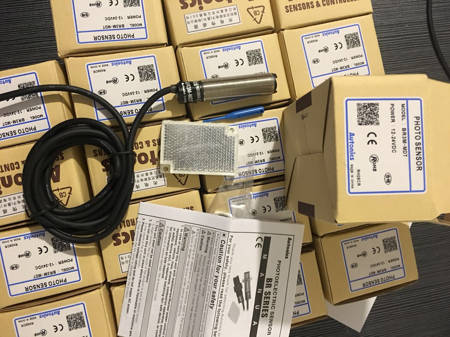 �������˹Autonics �ӽ�����PRDϵ�� �ͺ�CR18-8DN2