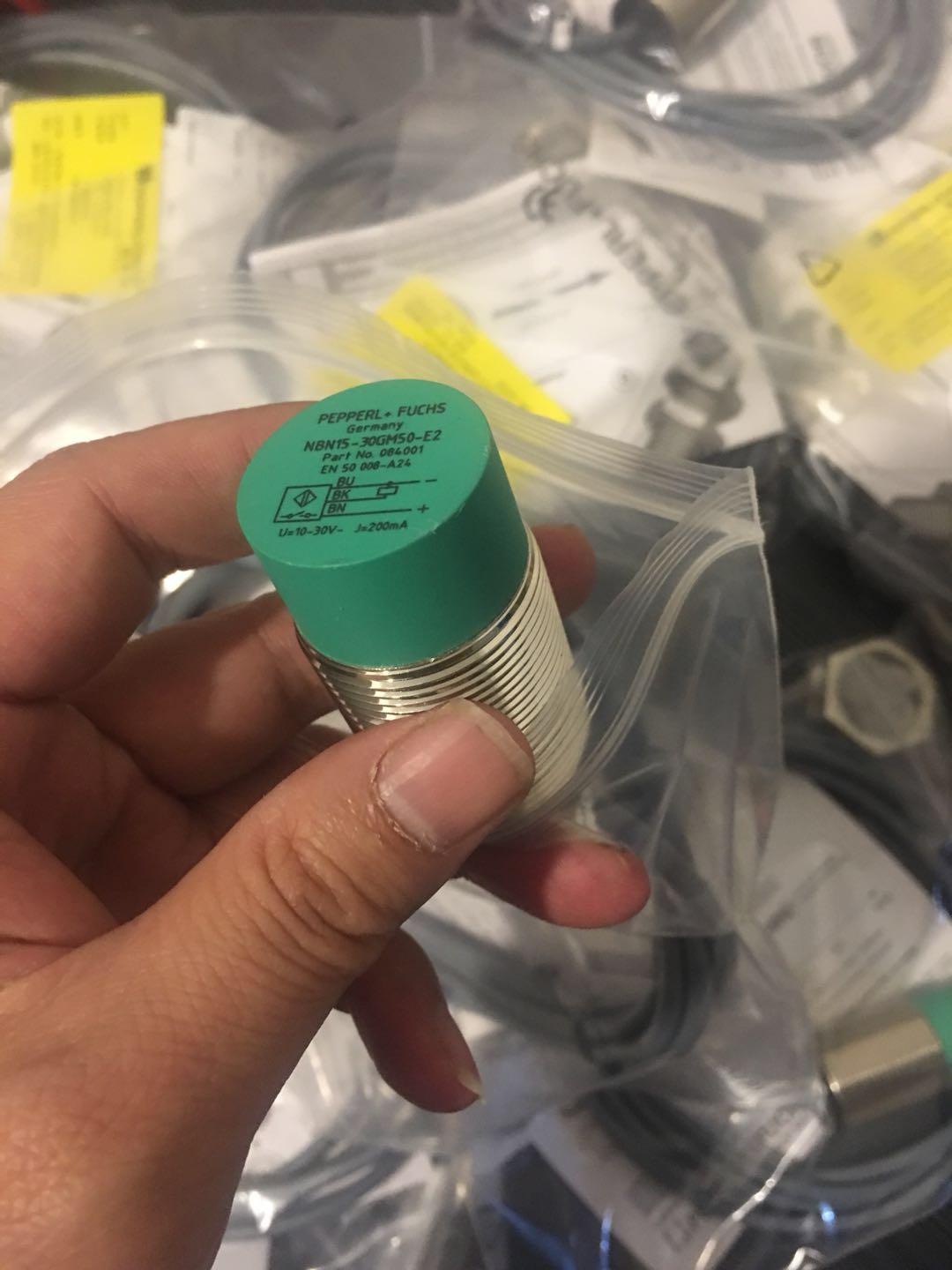 NBxx-F58A1x3-E8-V1Ʒֻ