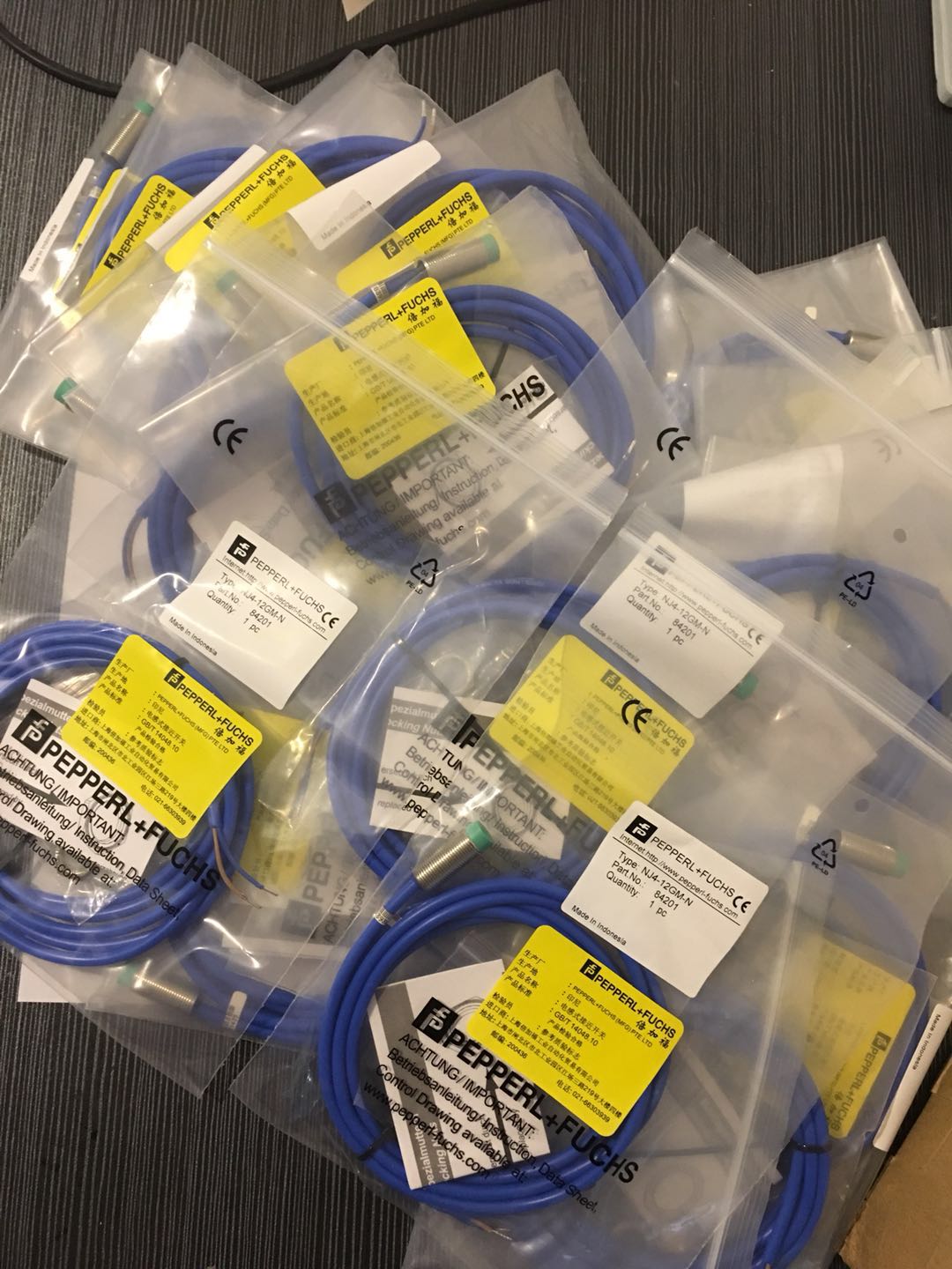 NBxx-F58A1x3-E8-V1Ʒֻ